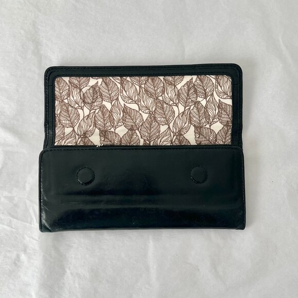 Hobo International Black Smooth Embossed Quilted Leather Trifold Wallet - Picture 10 of 12